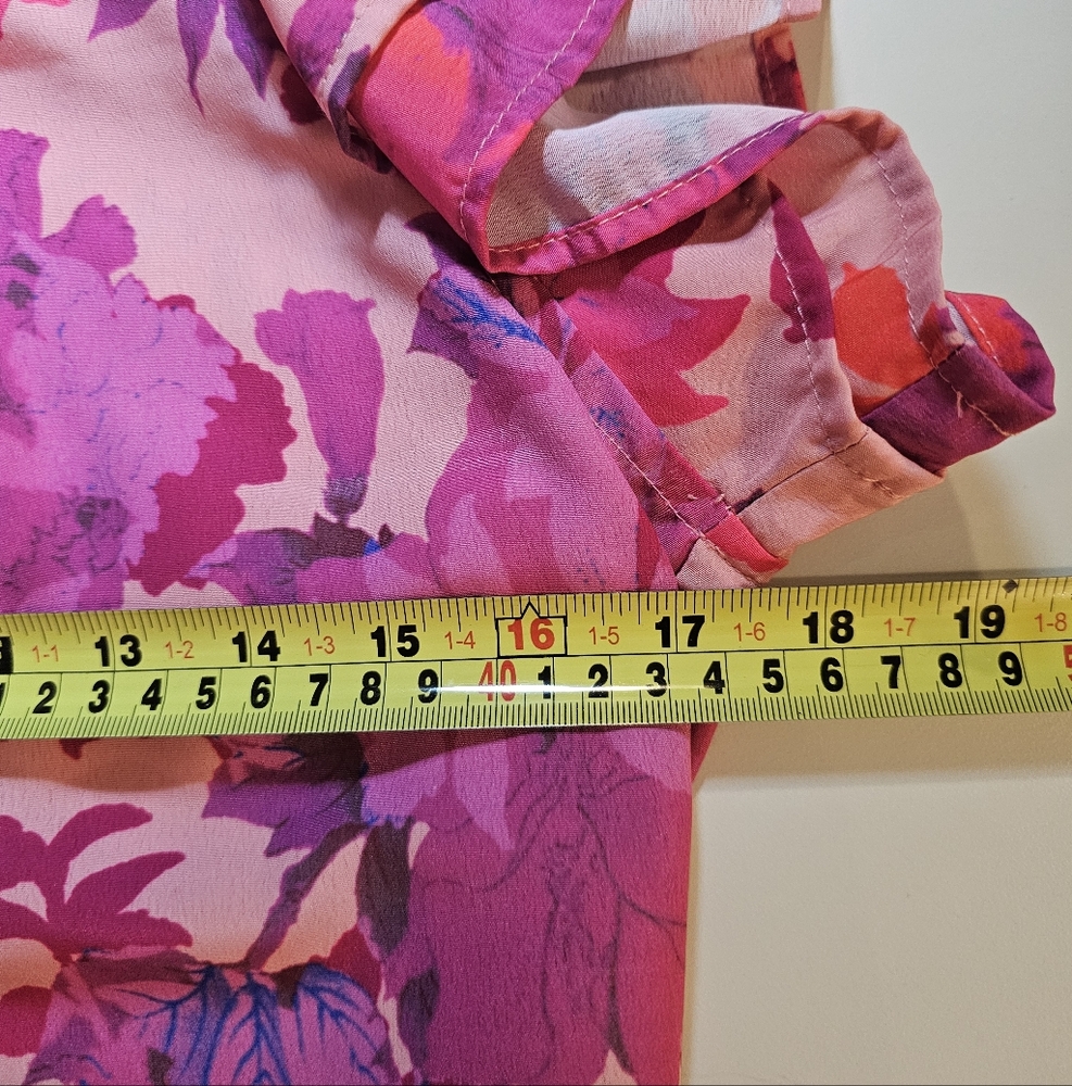 Entro Floral Ruffle Blouse - Pink and Red Womans Medium - Picture 5 of 6